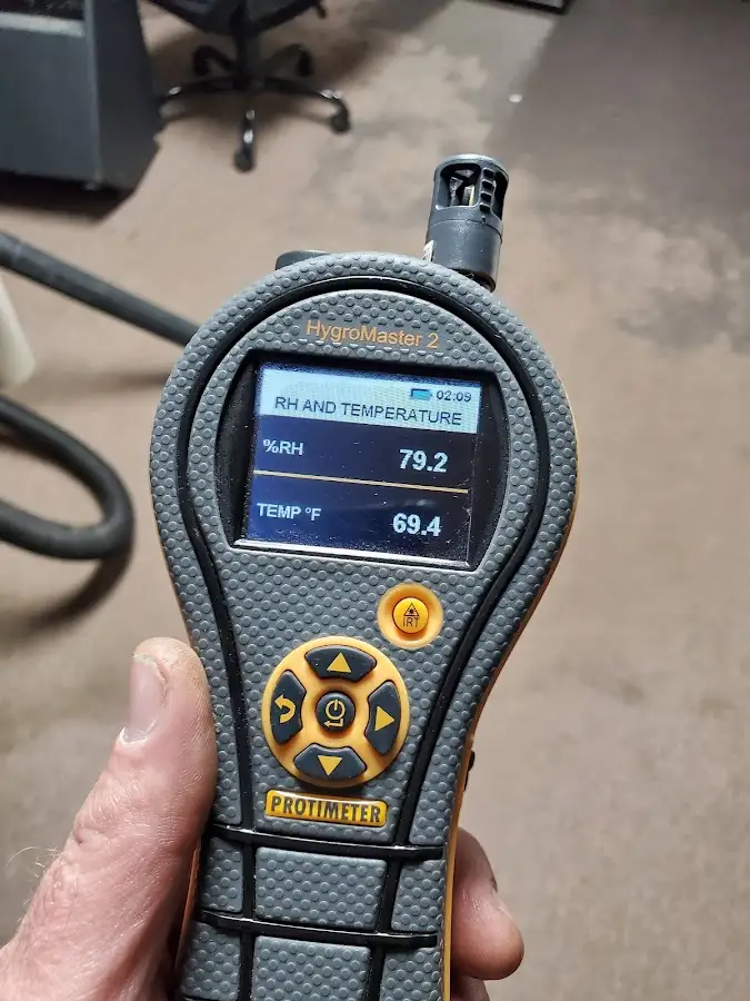 Moisture meter humidity assessment for Fire & Smoke Damage Restoration in Miami Gardens
